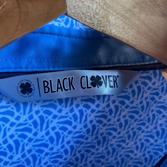 Black Clover Men's Light Blue Patterned Polo Shirt - Picture 4 of 6